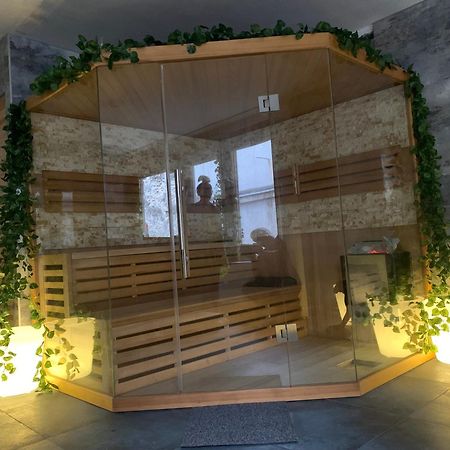 Varfal Wellness Panzio Pécs Eksteriør billede